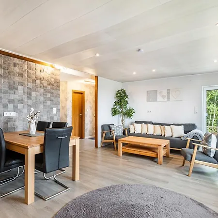 Perle Am Poen מדבאך