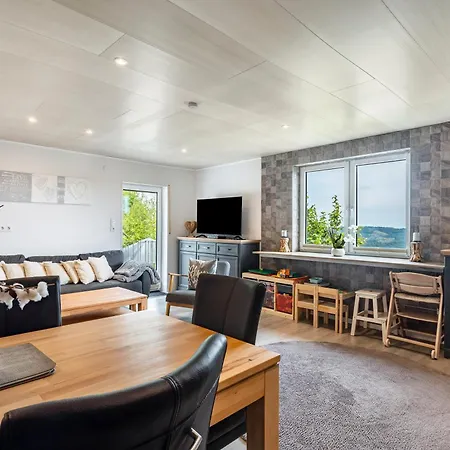 Perle Am Poen * מדבאך