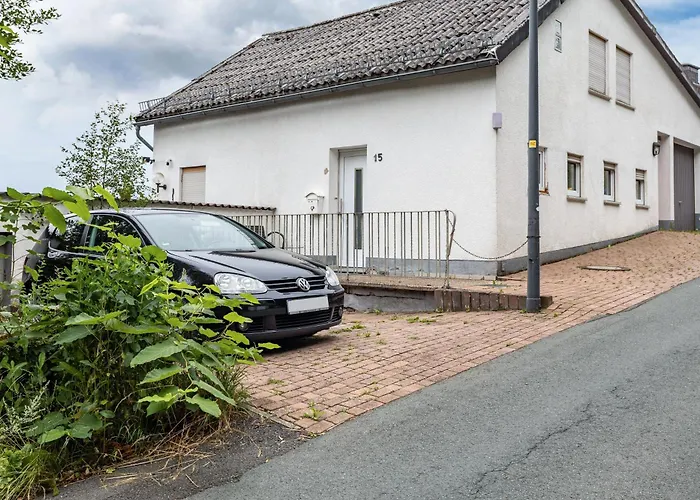 Perle Am Poen アパート メーデバッハ